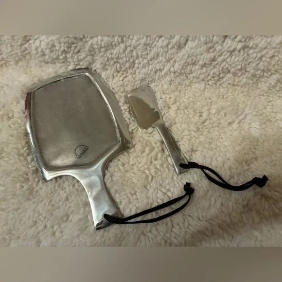 Lunares San Francisco Decorative Cheese Set - Picture 2 of 5